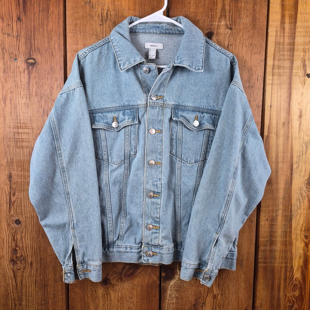 Forever 21 Womens Light Wash Denim Jacket Oversized Blue Small Jean Trucker